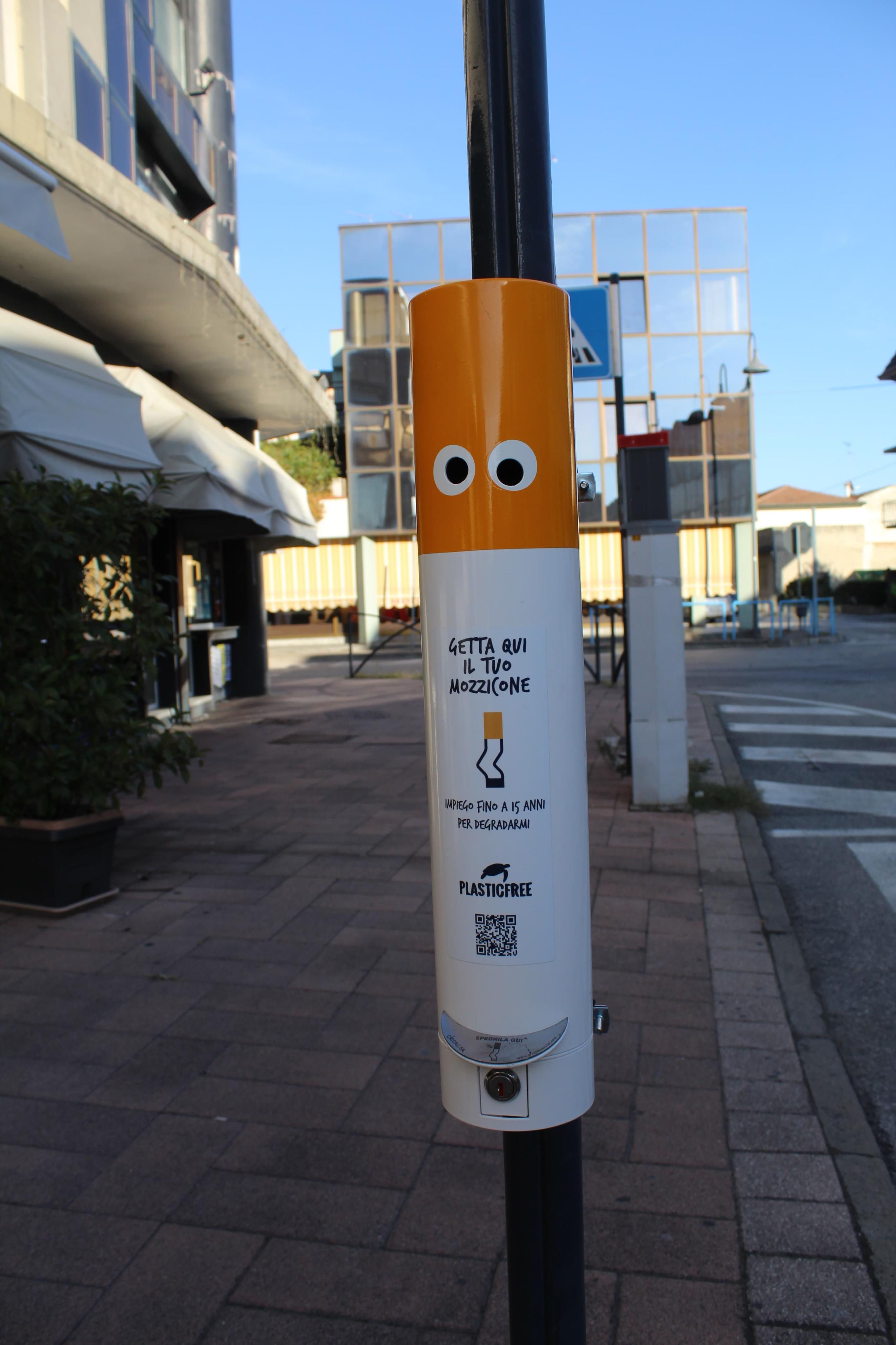 Example of a bin promoted by plastic free for proper disposal of cigarettes