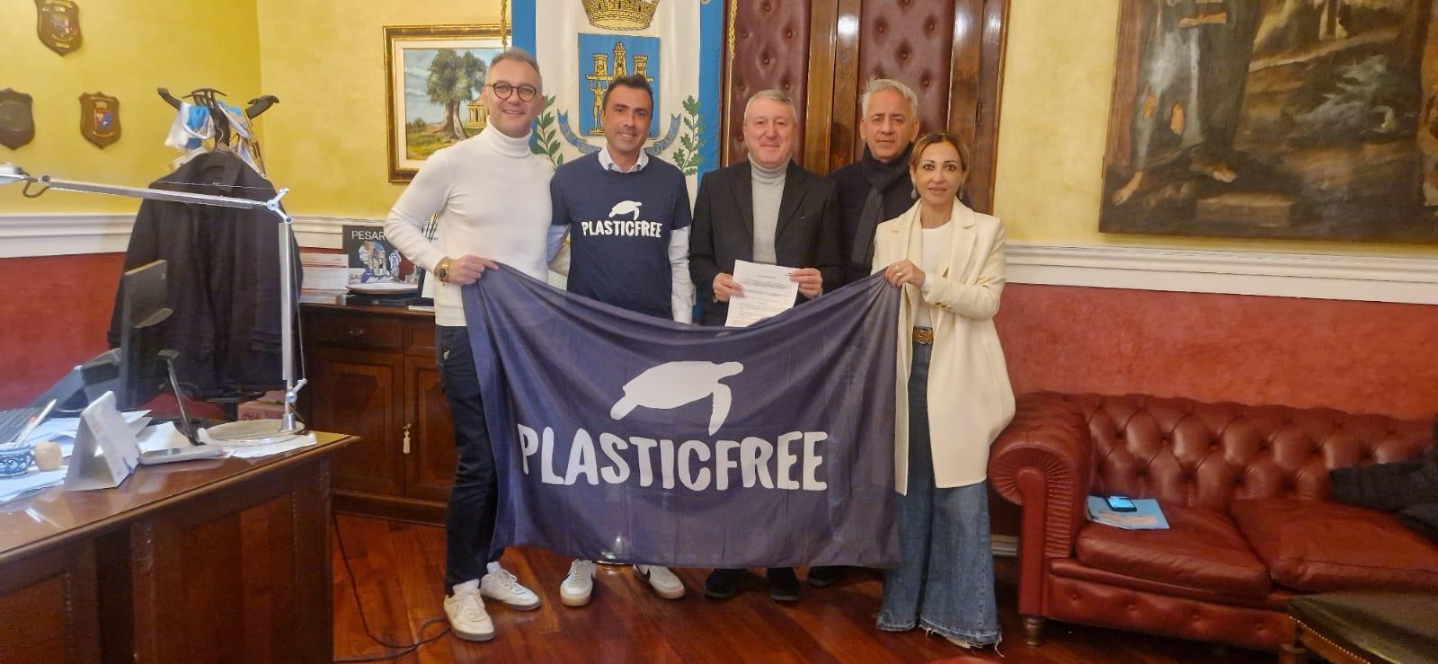 Agrigento rinnova per sempre l'impegno con Plastic Free: firmato il protocollo a tempo indeterminato