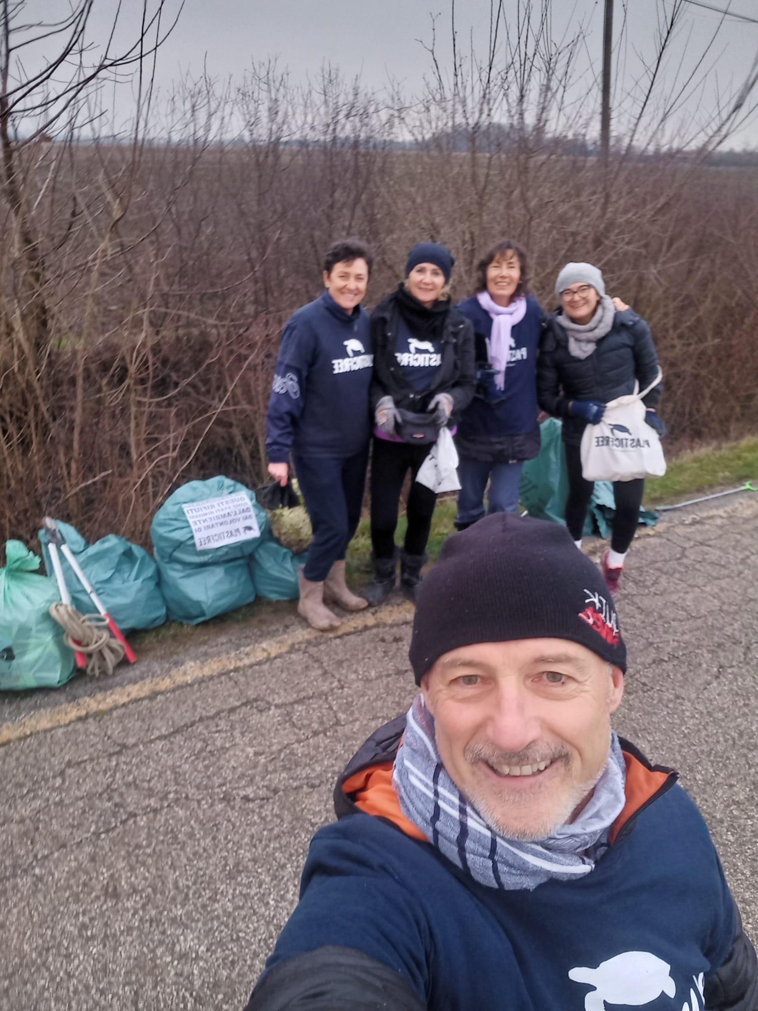 A Ceregnano (RO), cinque eroi tra rovi e fango per restituire dignità al territorio