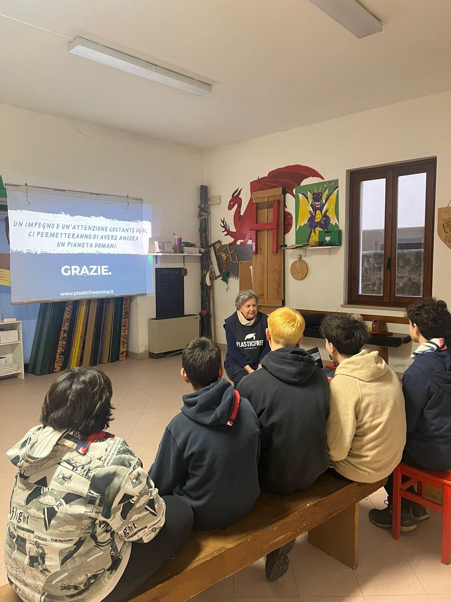 Peschiera del Garda (VR): Plastic Free incontra gli scout. Idee concrete e spirito di squadra per l’ambiente