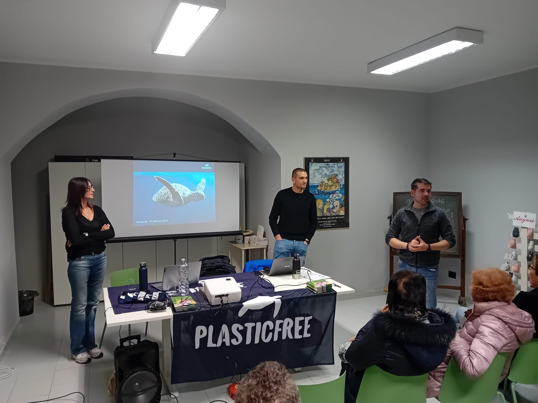 A Margarita (CN) riflessione collettiva sull’inquinamento da plastica: serata di sensibilizzazione in biblioteca con Plastic Free