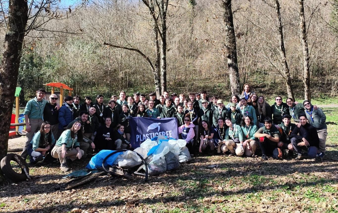 Thinking Day nel Parco dell’Ontanese di Lariano (RM): 54 scout in azione con Plastic Free rimuovono 135 kg di rifiuti