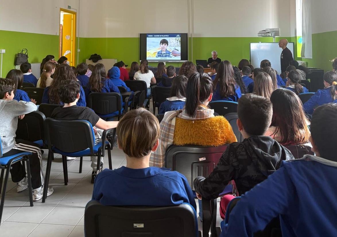 Termoli (CB): 155 bambini protagonisti della sensibilizzazione Plastic Free alla scuola “Principe di Piemonte”