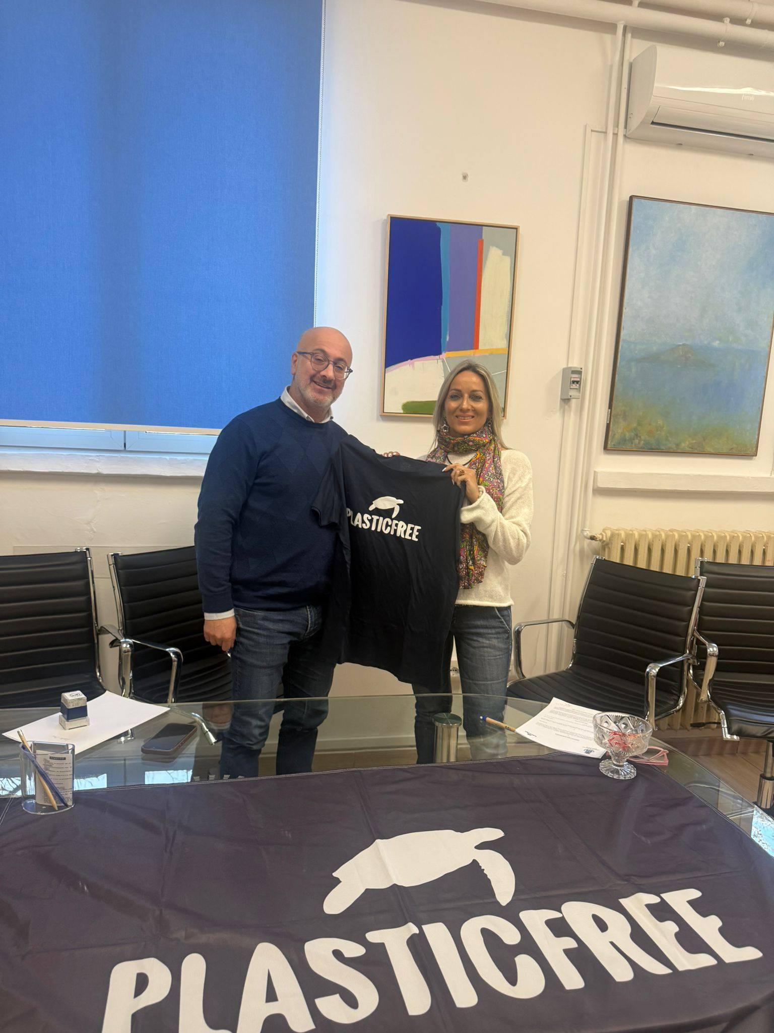 Maratea (PZ) aderisce a Plastic Free: firmato il protocollo d’intesa con il Comune