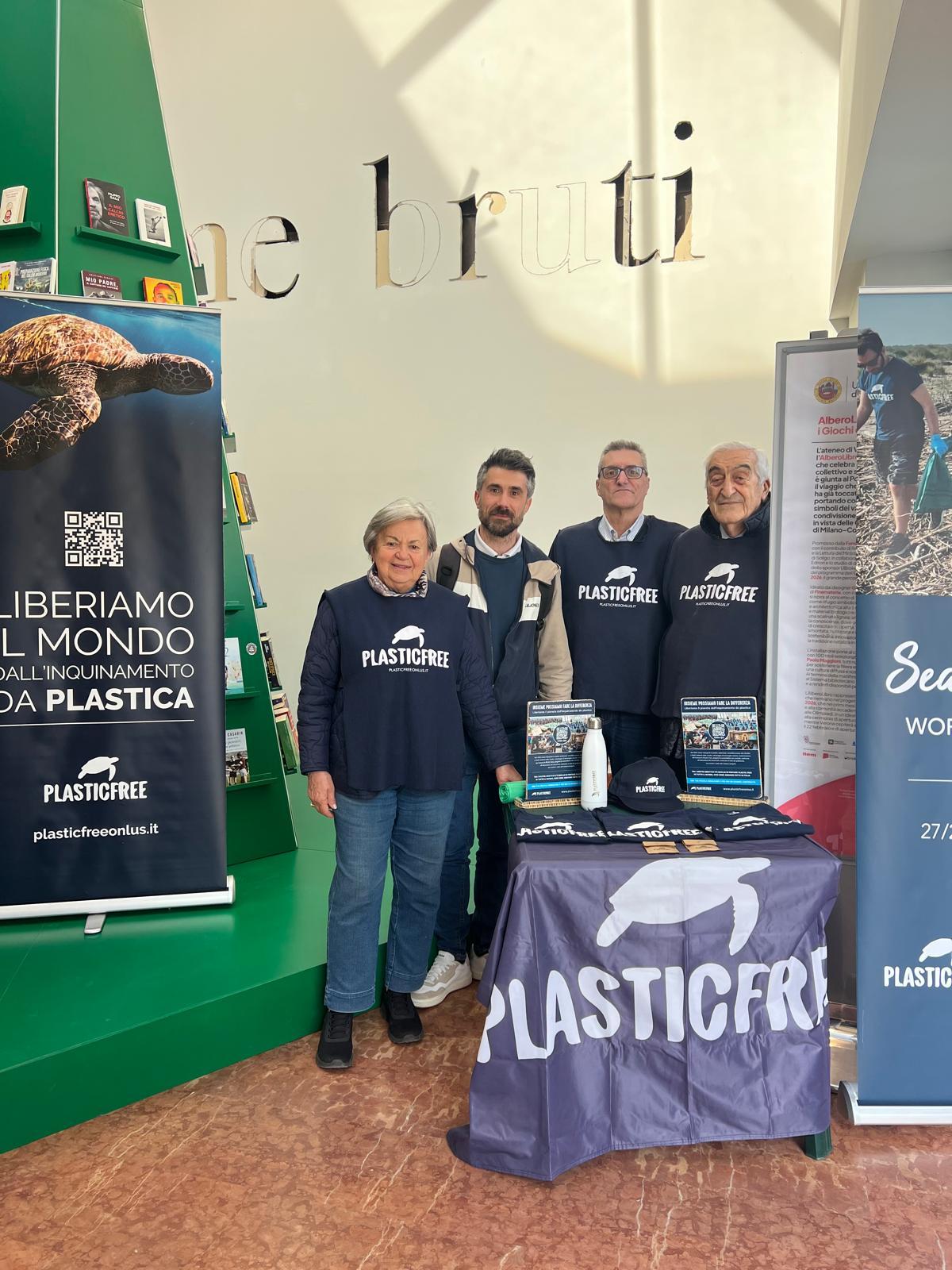 Lauree sostenibili a Verona: una giornata senza rifiuti grazie alla sensibilizzazione Plastic Free
