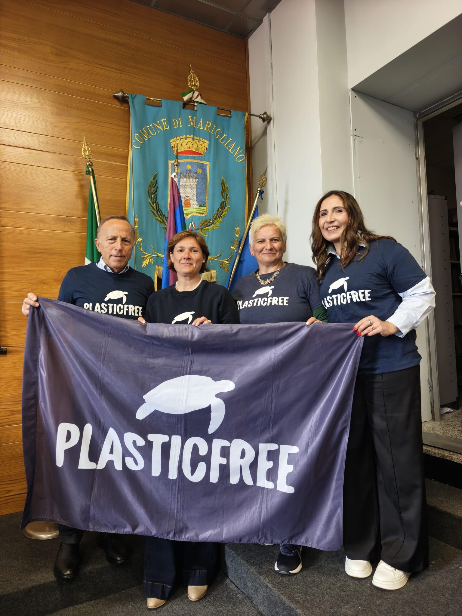 Marigliano (NA) firma il protocollo con Plastic Free: nuovo passo verso una città più sostenibile