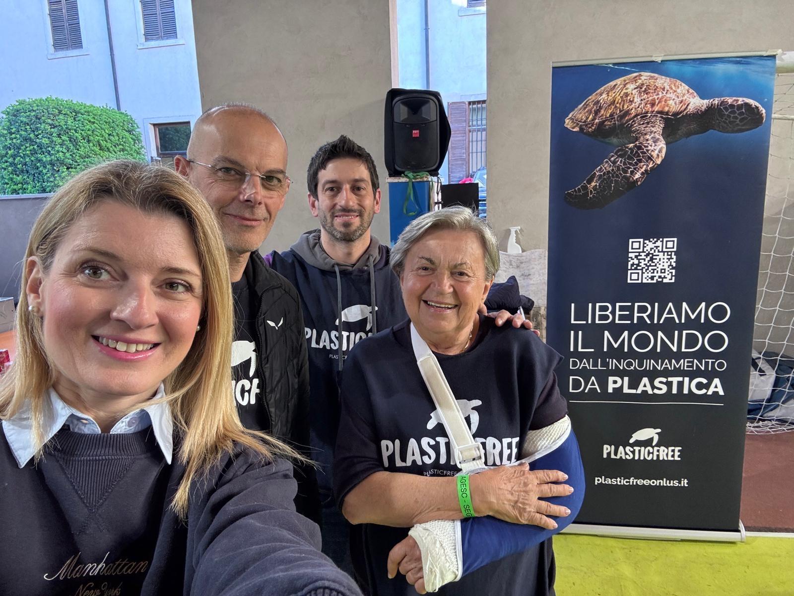 Festa di fine anno sostenibile all’Istituto Seghetti di Verona: Plastic Free guida studenti e famiglie nella corretta gestione dei rifiuti