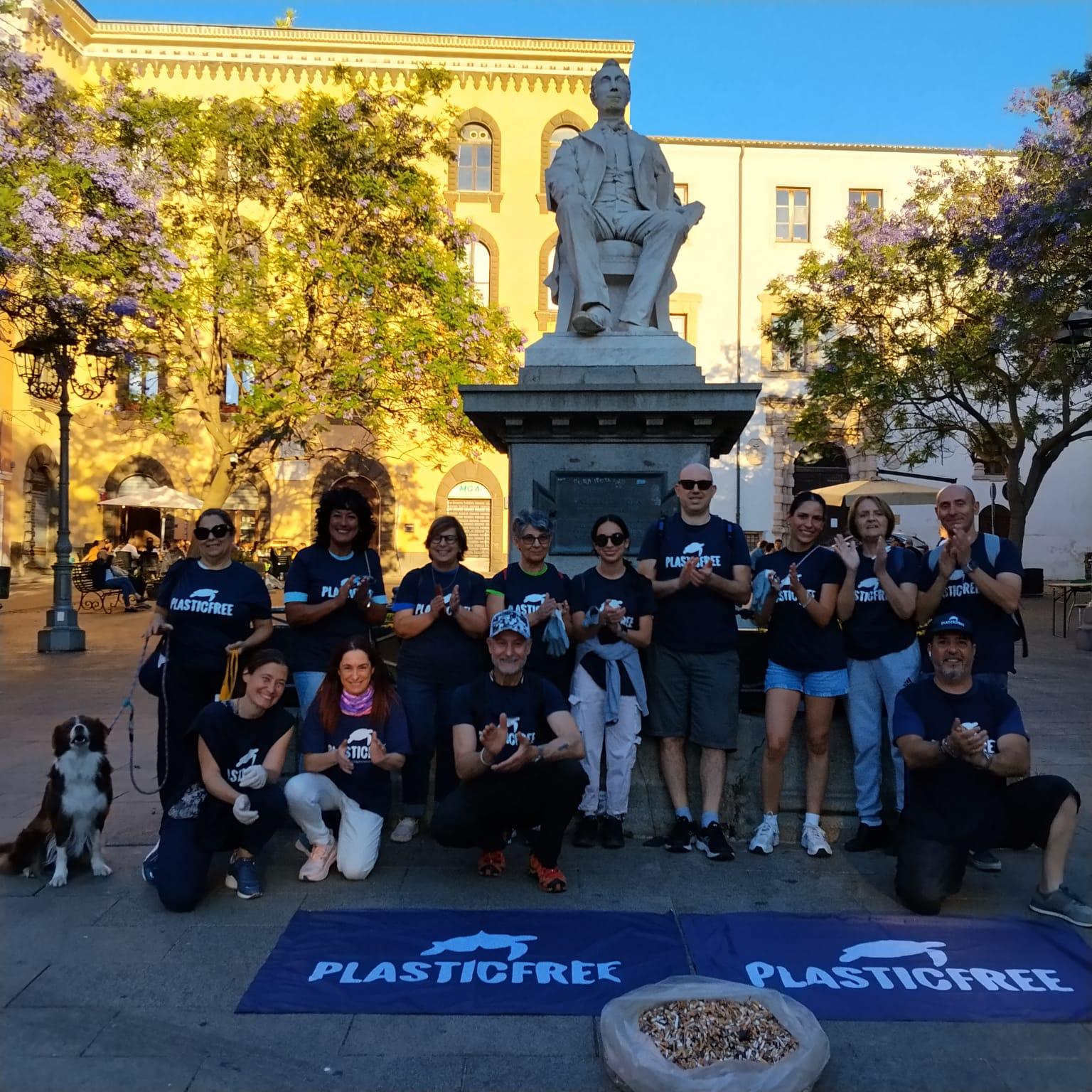 Il pianeta non è un posacenere | Plastic Free porta la sensibilizzazione nel centro storico di Sassari
