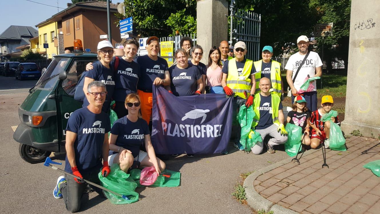 Il pianeta non è un posacenere | A Lomagna (LC) Plastic Free raccoglie circa 9.000 mozziconi