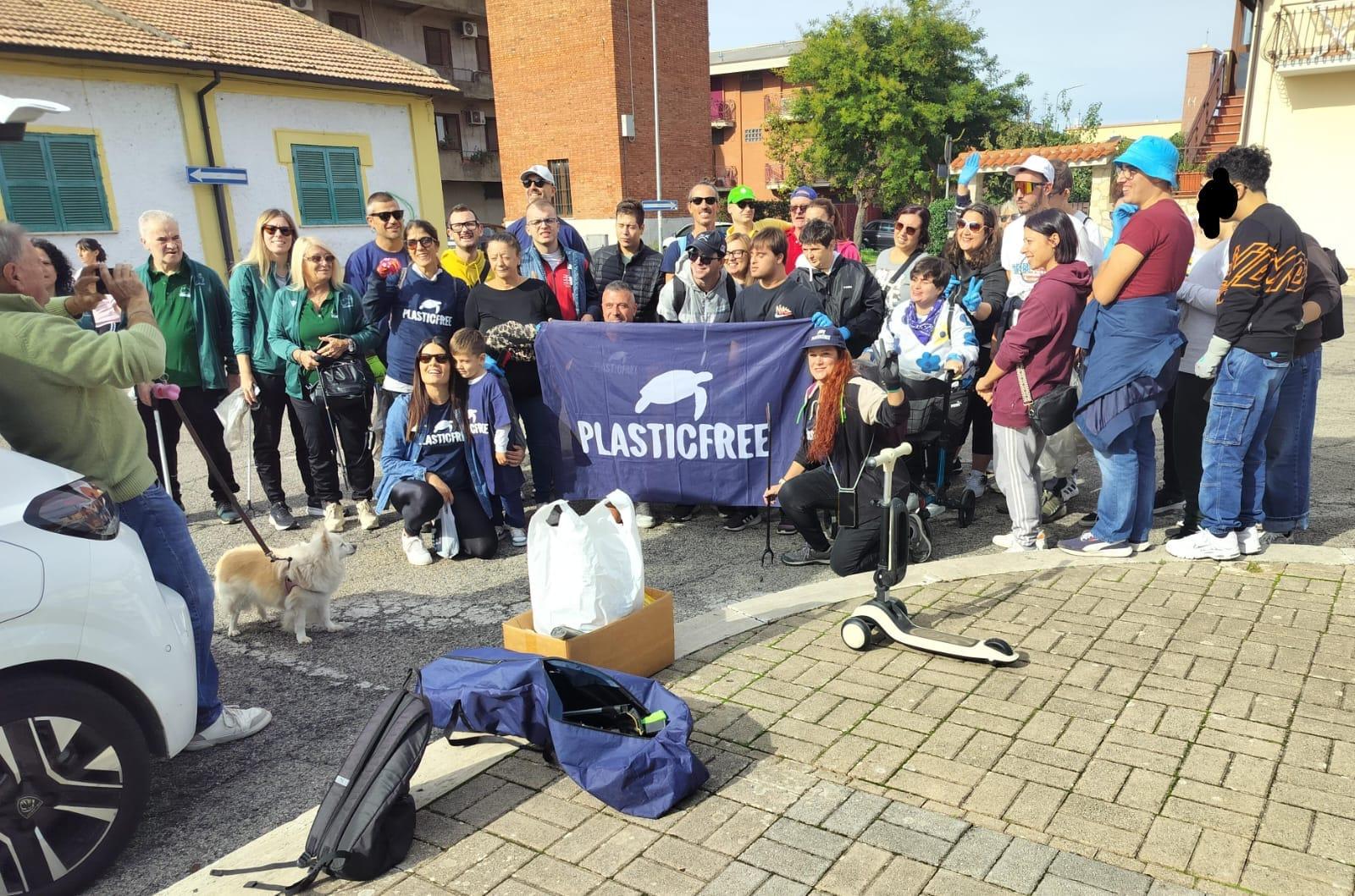A Borgo Hermada (LT) ambiente e inclusione insieme: rimossa una tonnellata di rifiuti